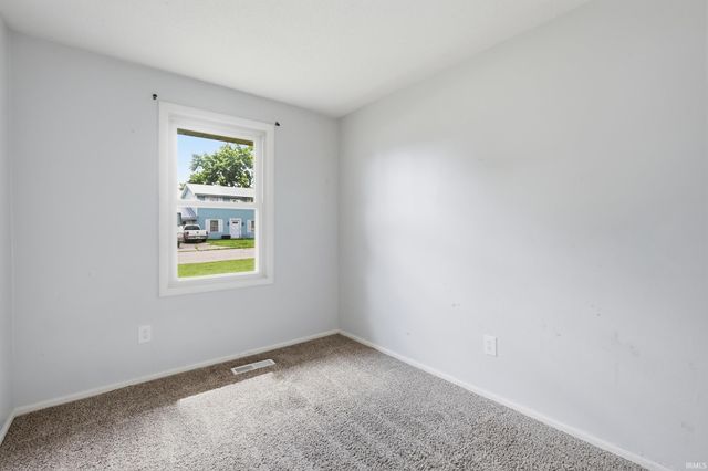 110 Eastwood Court, Garrett, IN 46738