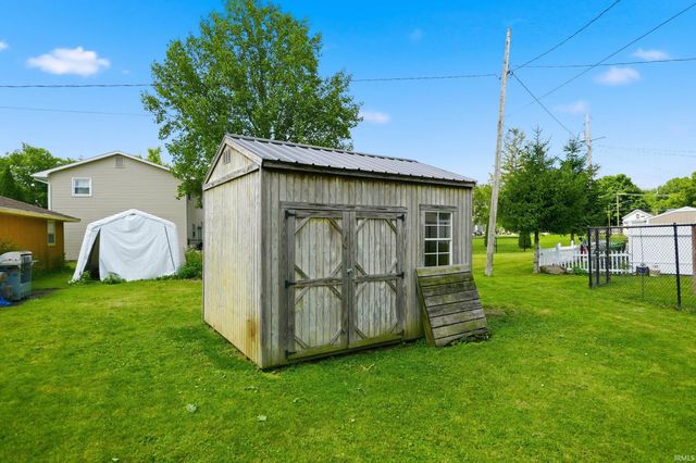 110 Eastwood Court, Garrett, IN 46738