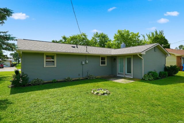 110 Eastwood Court, Garrett, IN 46738