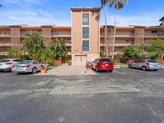 480 NW 76th Avenue 102, Margate, FL 33063
