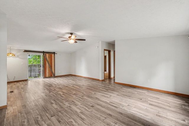 6657 Wizard Of Oz Way, Paint Twp, OH 45133