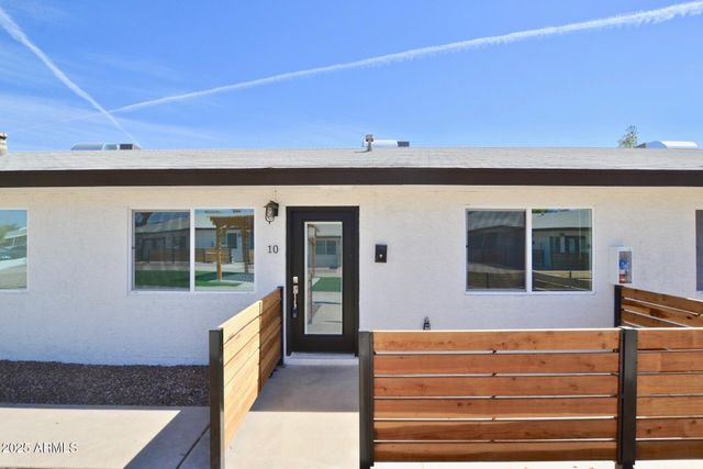 312 N Hartford Street 10, Chandler, AZ 85225