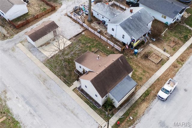 101 W Birch Street, New Baden, IL 62265