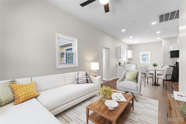 101 W Birch Street, New Baden, IL 62265