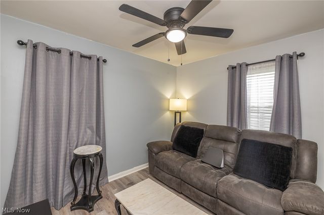 17690 Mapleboro Avenue, Maple Heights, OH 44137