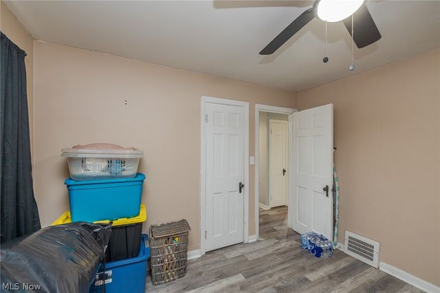 17690 Mapleboro Avenue, Maple Heights, OH 44137