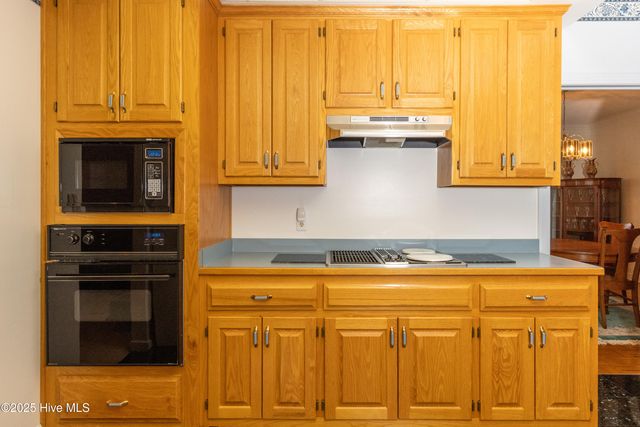 303 Snug Harbor Road, Hertford, NC 27944