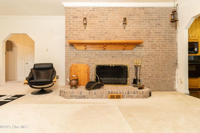 303 Snug Harbor Road, Hertford, NC 27944
