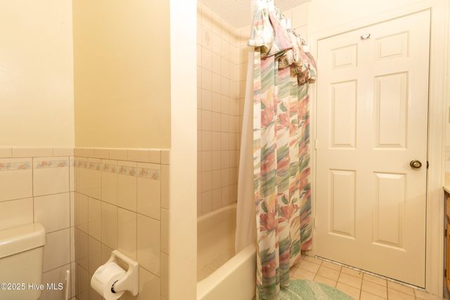 303 Snug Harbor Road, Hertford, NC 27944
