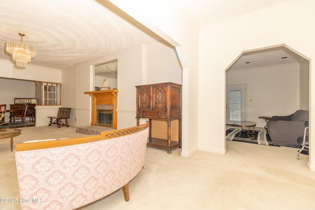 303 Snug Harbor Road, Hertford, NC 27944