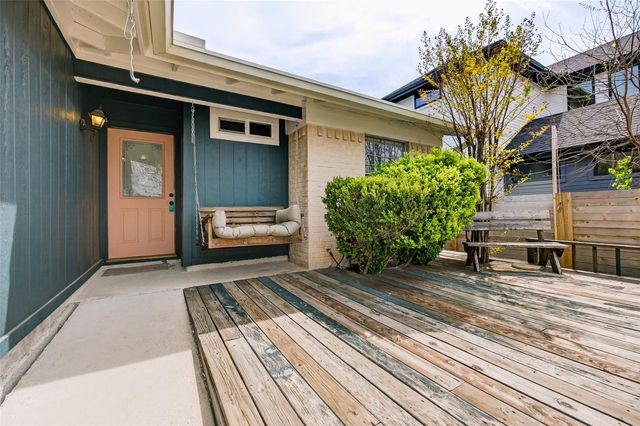 7025 Crosswood DR, Austin, TX 78745