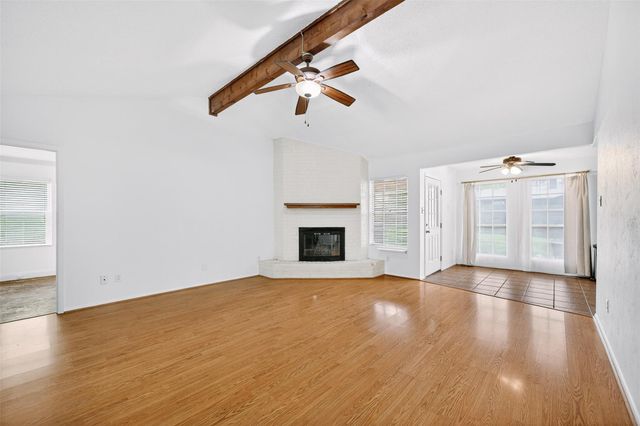 7025 Crosswood DR, Austin, TX 78745