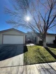 5709 Goldmount Avenue, Las Vegas, NV 89107