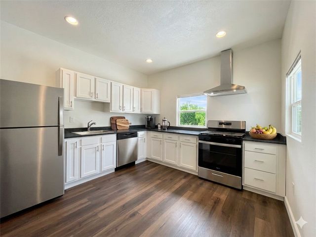 204 Beltzhoover Avenue, Beltzhoover, PA 15210