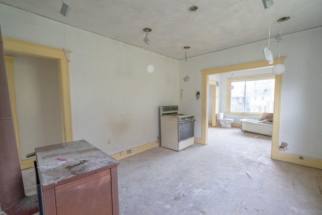 2439 Maxwell Street, Detroit City, MI 48214
