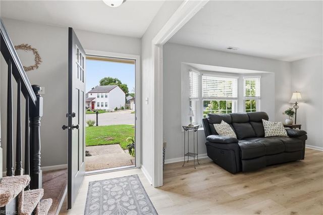 2076 Mason Neck LN, Virginia Beach, VA 23464