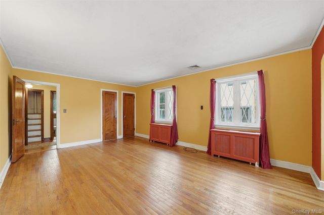 187 Neuton Avenue, Port Chester, NY 10573