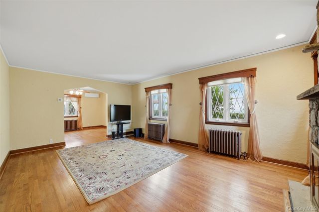 187 Neuton Avenue, Port Chester, NY 10573