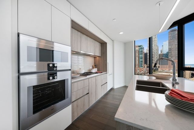 211 N Harbor Drive 3508, Chicago, IL 60601
