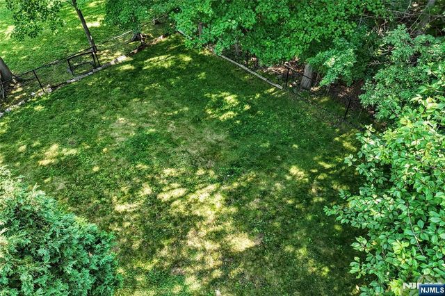 270 E Crescent Avenue, Ramsey, NJ 07446