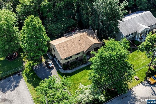 270 E Crescent Avenue, Ramsey, NJ 07446