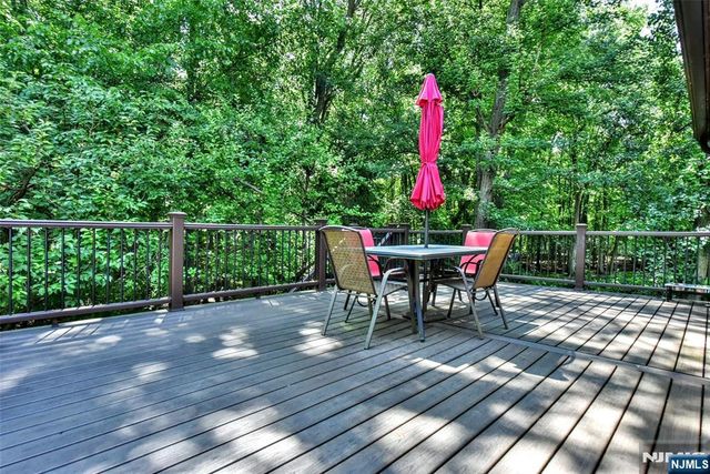 270 E Crescent Avenue, Ramsey, NJ 07446