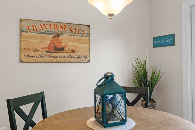 100 Hope Street 14, Traverse City, MI 49686