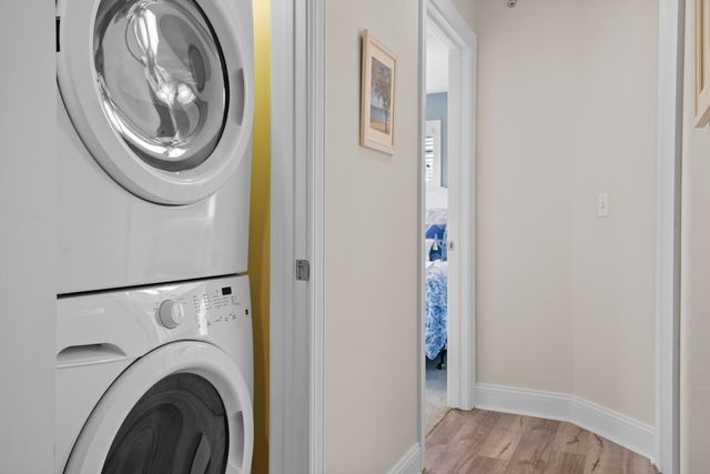 100 Hope Street 14, Traverse City, MI 49686