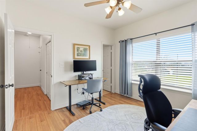 2424 Navigation Boulevard D, Houston, TX 77003