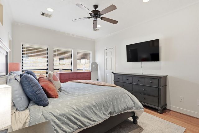 2424 Navigation Boulevard D, Houston, TX 77003