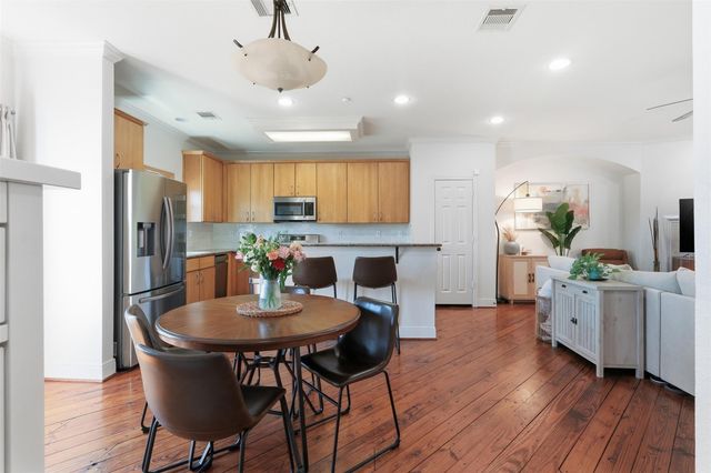 2424 Navigation Boulevard D, Houston, TX 77003