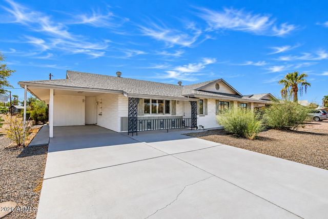 10509 W SNEAD Drive, Sun City, AZ 85351