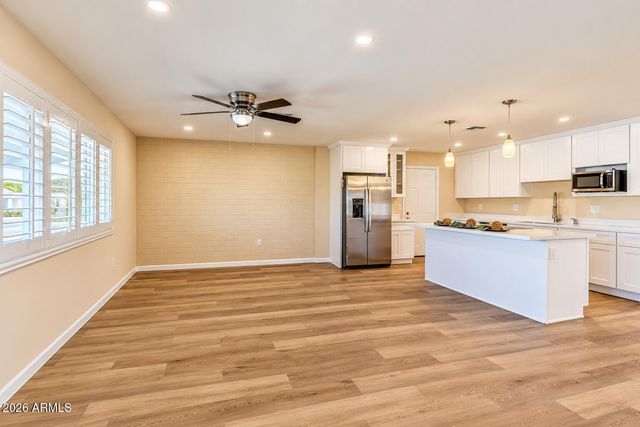 10509 W SNEAD Drive, Sun City, AZ 85351