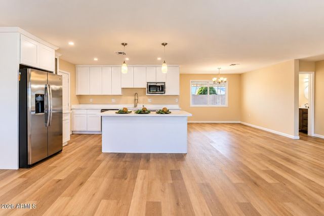 10509 W SNEAD Drive, Sun City, AZ 85351