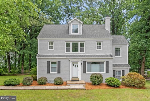 12131 WAPLES MILL RD, Oakton, VA 22124