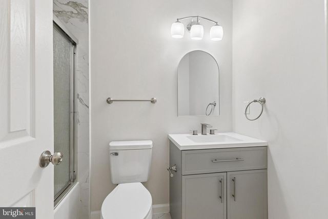 8928 ROLLING RD, Manassas, VA 20110