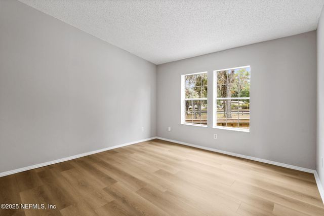 4119 SUNNYSIDE Drive, Middleburg, FL 32068