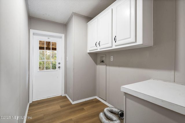 4119 SUNNYSIDE Drive, Middleburg, FL 32068