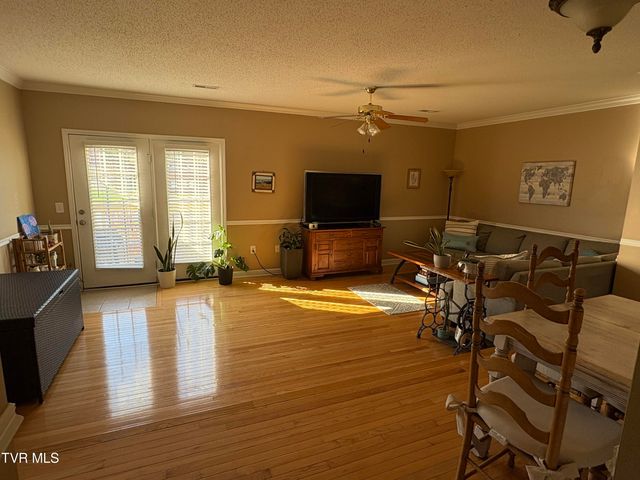 2101 Cherokee Road 7, Johnson City, TN 37604