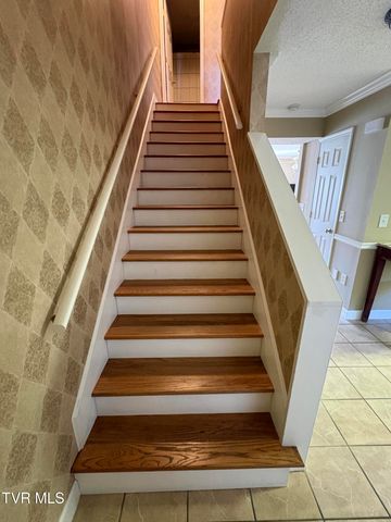 2101 Cherokee Road 7, Johnson City, TN 37604