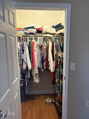 2101 Cherokee Road 7, Johnson City, TN 37604