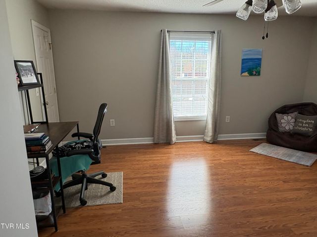2101 Cherokee Road 7, Johnson City, TN 37604