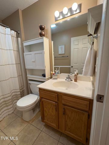 2101 Cherokee Road 7, Johnson City, TN 37604