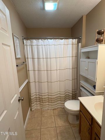 2101 Cherokee Road 7, Johnson City, TN 37604