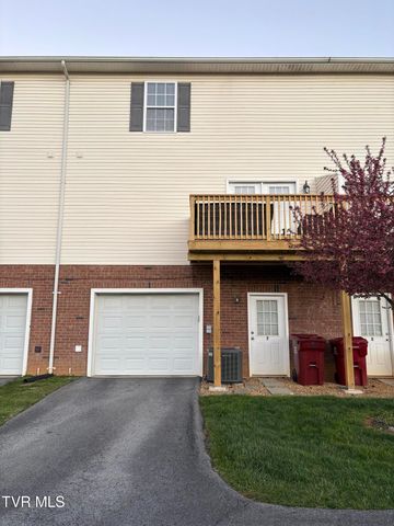 2101 Cherokee Road 7, Johnson City, TN 37604
