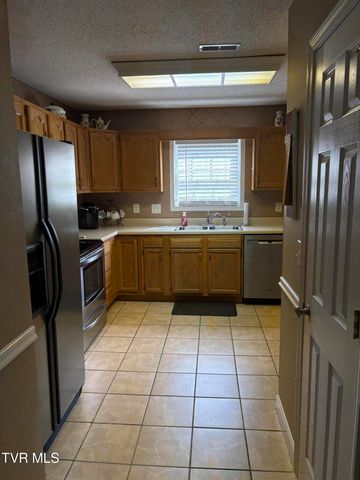 2101 Cherokee Road 7, Johnson City, TN 37604