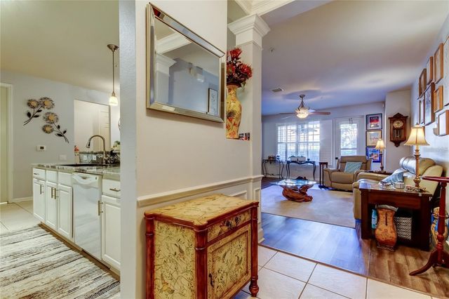7903 SEMINOLE BOULEVARD 2103, Seminole, FL 33772