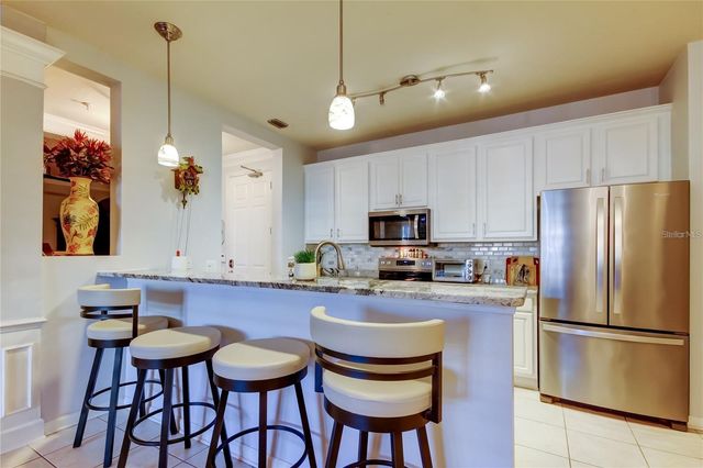 7903 SEMINOLE BOULEVARD 2103, Seminole, FL 33772