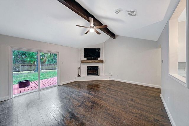 55 Dew Fall Court, The Woodlands, TX 77380