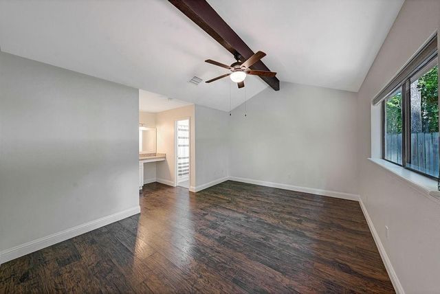 55 Dew Fall Court, The Woodlands, TX 77380